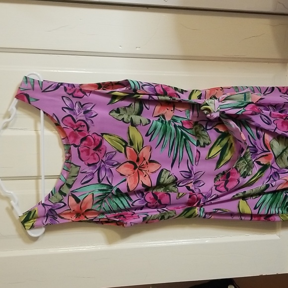 Robbie bee faux wrap dress - Picture 2 of 6